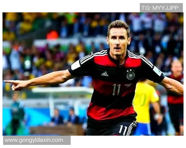 德国足球队最大球星是谁 探寻足球巨星的辉煌历程与影响力