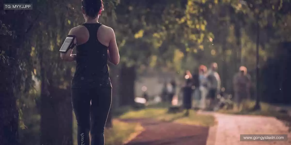 🌟独家专访，幕后直击！球星故事，与你零距离分享💬